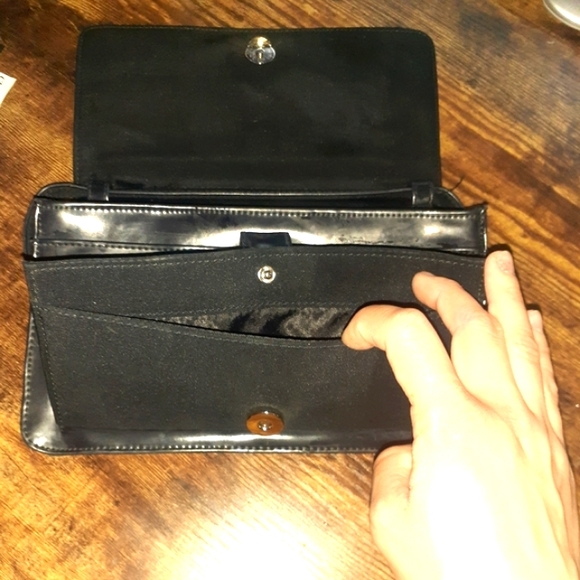 9w Patent Leather Purse - Picture 5 of 9